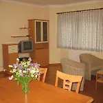 Timjana בוהין